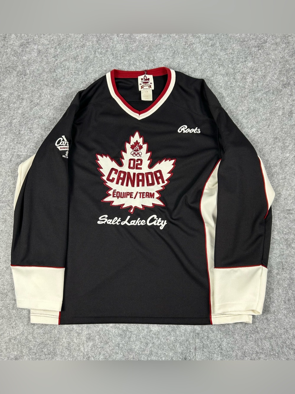 Vintage Roots 2002 Olympics Team Canada Hockey Jersey Salt Lake Size Large